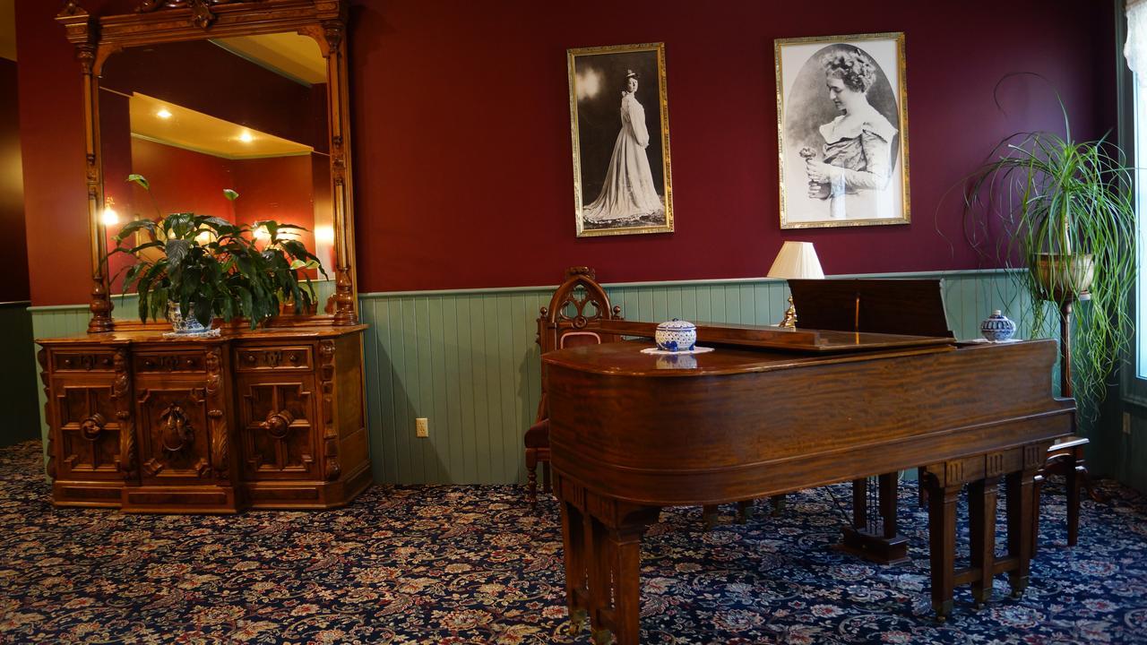 Weinhard Hotel Дейтон Екстер'єр фото